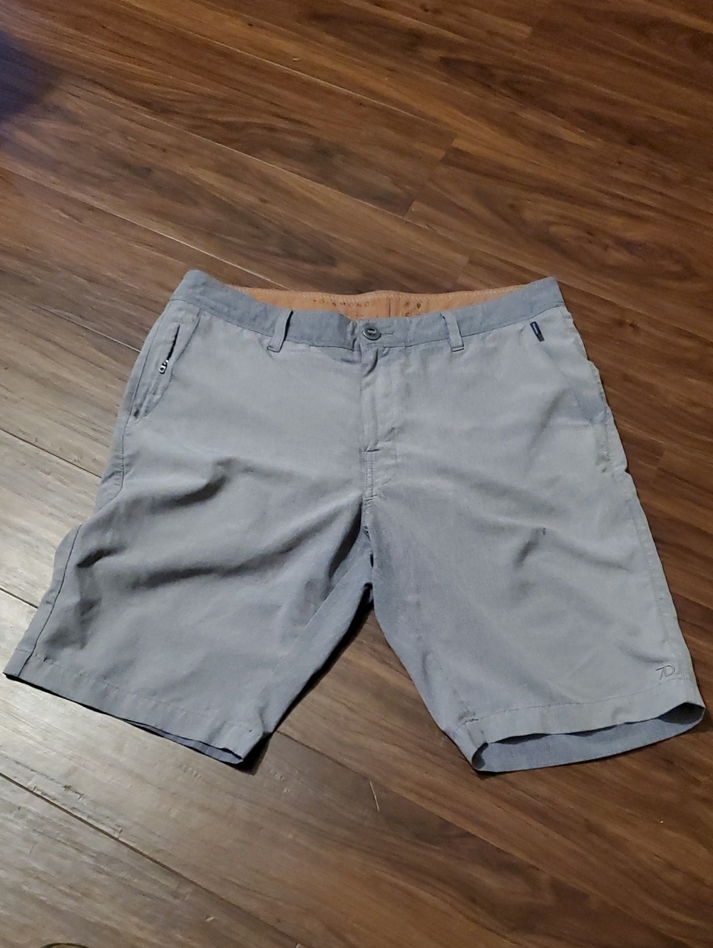 7 Diamonds Men's Light Gray Flat Front Shorts